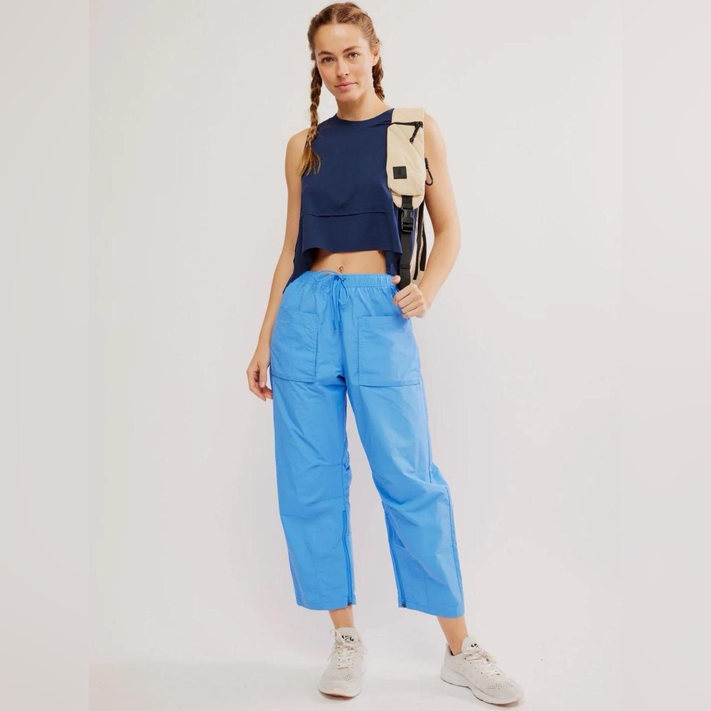 Free People Fly By Night pant in the color Riviera Blue- Size Small